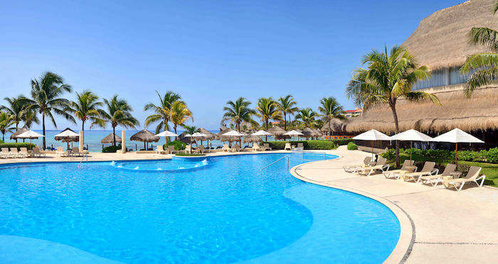 2816_Carrefour-Cancun-Bravo-Club-Yucatan-Beach