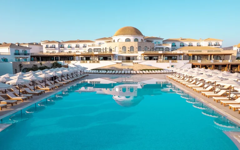 1-mitsis-crete-laguna-hotel-mainpool-hd