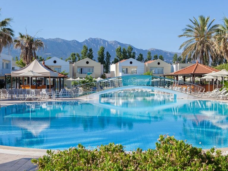 GREKZOR-club-marmara-zorbas-beach-piscine-sejour-grece-tui